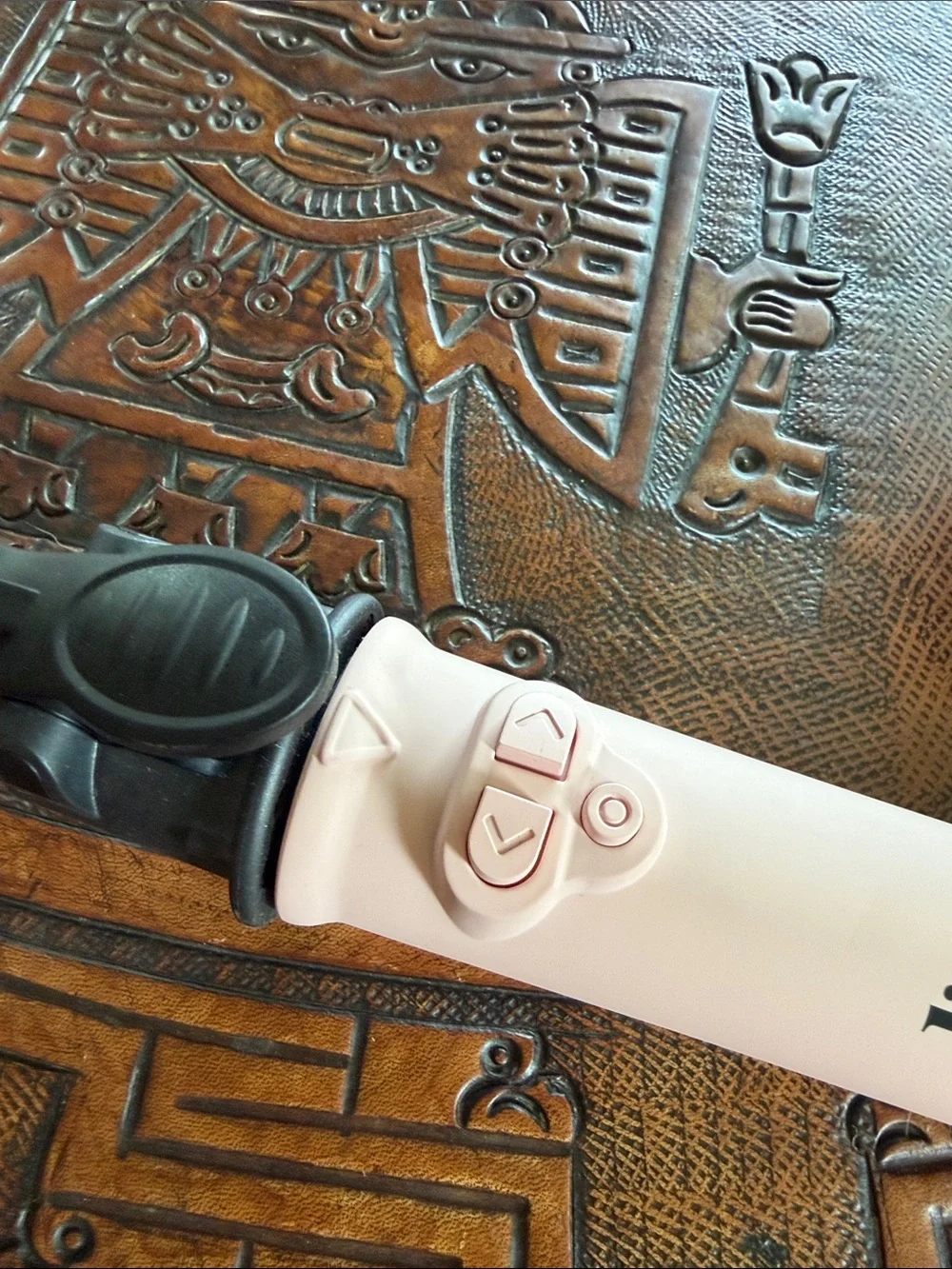 L'ANGE Le Pirouette Blush Rotating Curling Iron — Blush Pink & Rose Gold